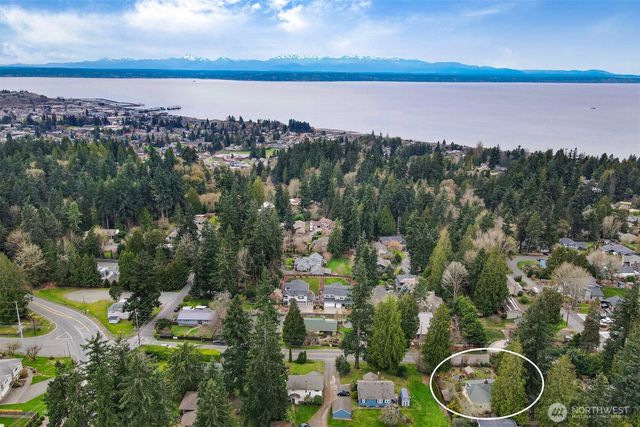 19413 88th Avenue W, Edmonds, WA 98026