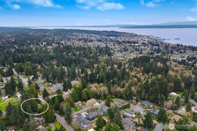 19413 88th Avenue W, Edmonds, WA 98026