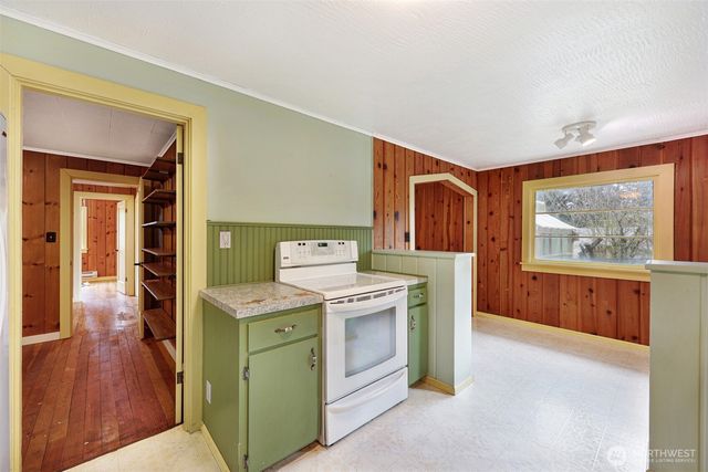 19413 88th Avenue W, Edmonds, WA 98026