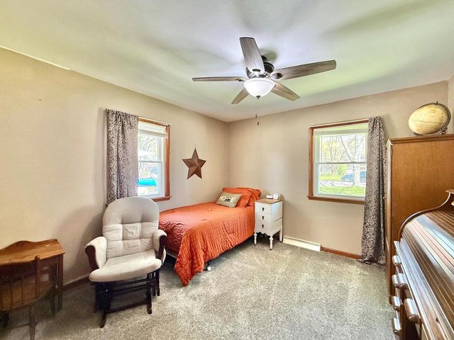 2512 Sunshine Lane, Beloit, WI 53511
