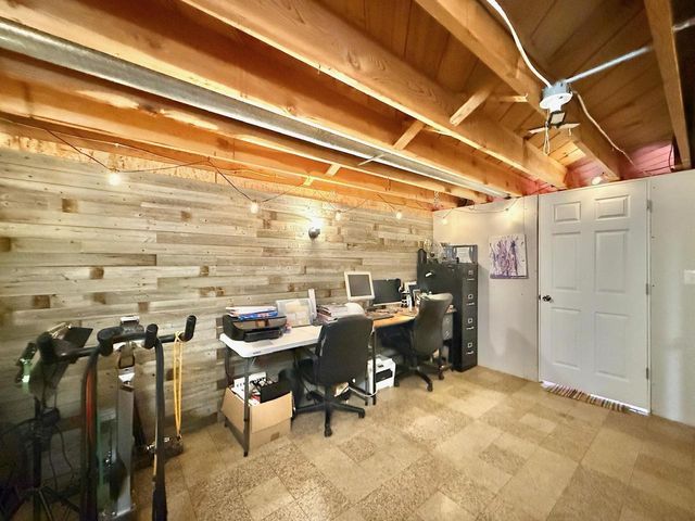 2512 Sunshine Lane, Beloit, WI 53511