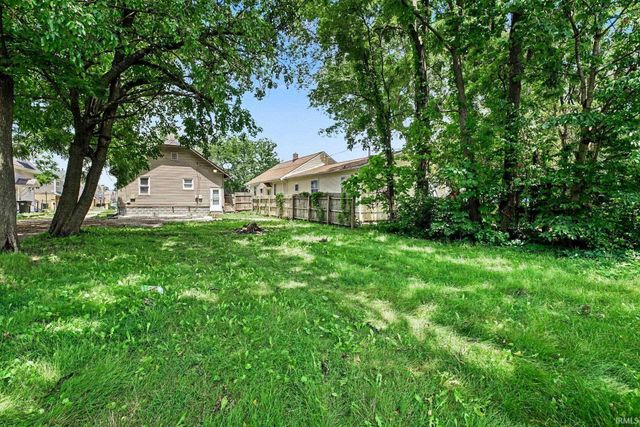 353 W Indiana Avenue, Elkhart, IN 46613