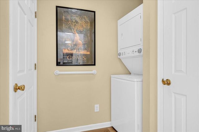 53 WHITSON DR, Newark, DE 19702