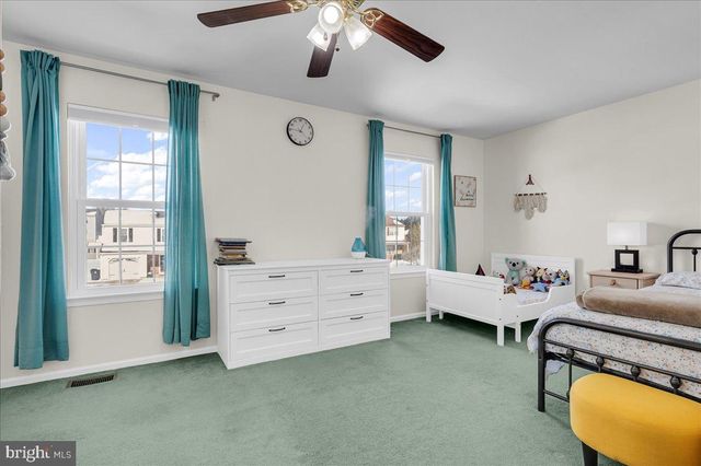 53 WHITSON DR, Newark, DE 19702