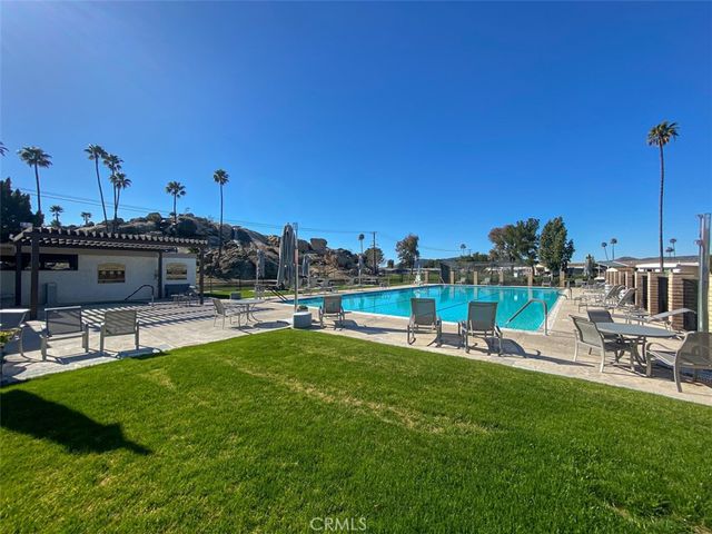 5001 W Florida 323, Hemet, CA 92545