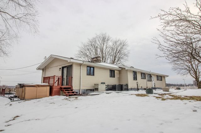 3395 U.s. 35, Knox, IN 46534