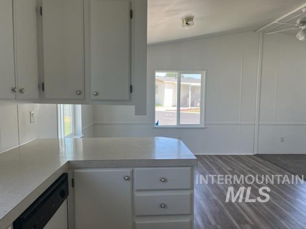 8213 Blue Ridge Lane 13, Boise, ID 83716 photo 11