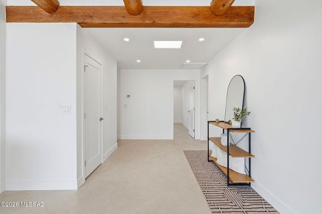 231 E Rudasill Road, Tucson, AZ 85704