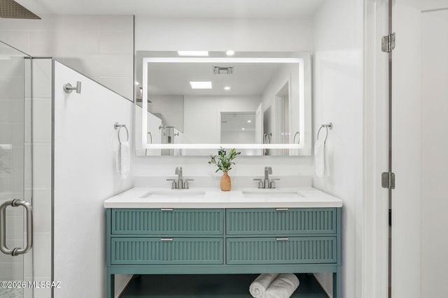 231 E Rudasill Road, Tucson, AZ 85704