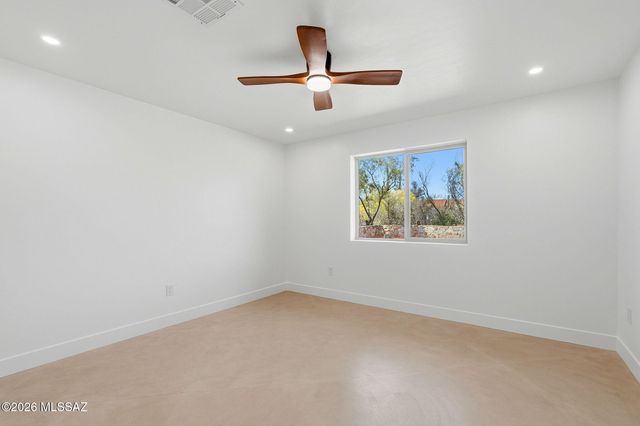 231 E Rudasill Road, Tucson, AZ 85704