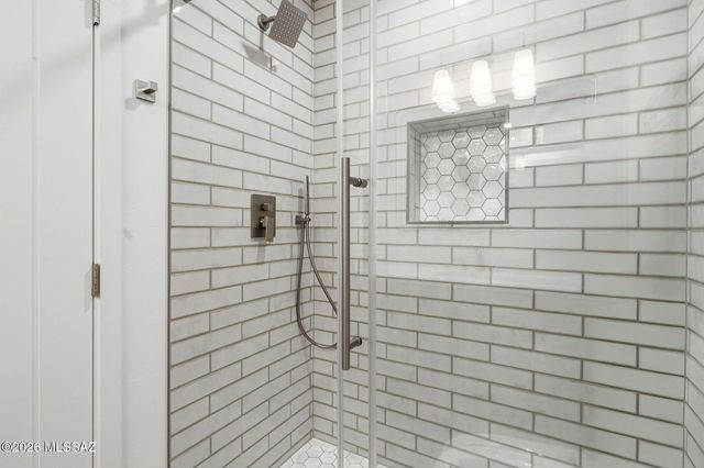 231 E Rudasill Road, Tucson, AZ 85704