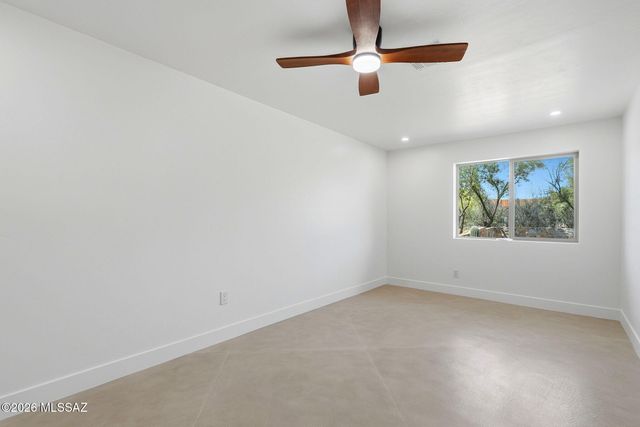 231 E Rudasill Road, Tucson, AZ 85704