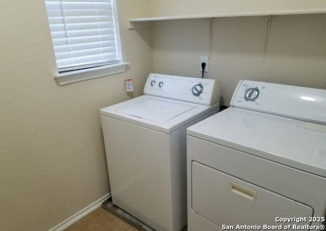 8130 Sandbar Pt, San Antonio, TX 78254