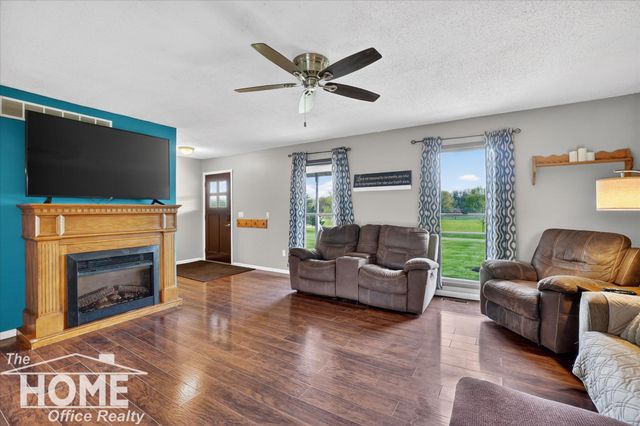 9351 Michelle Drive, Durand, MI 48429