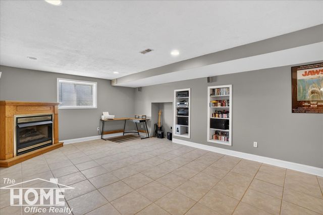 9351 Michelle Drive, Durand, MI 48429