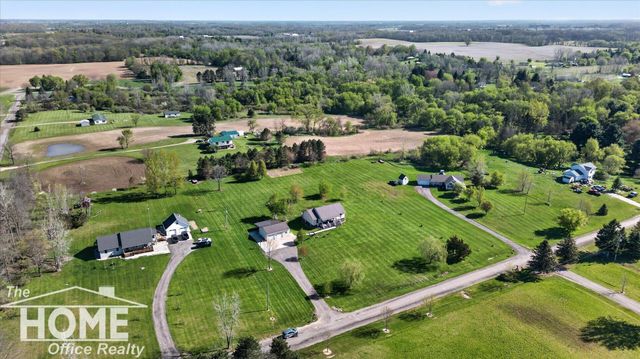 9351 Michelle Drive, Durand, MI 48429