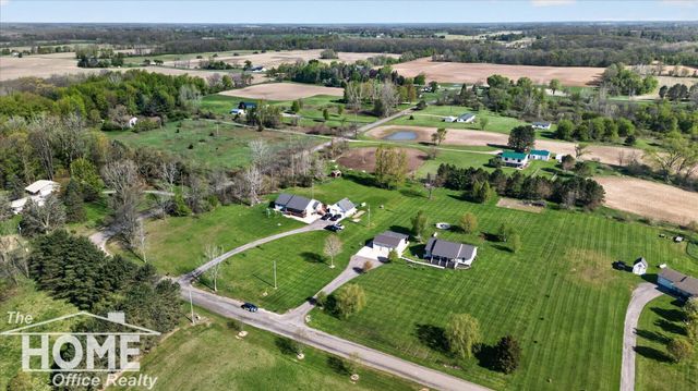 9351 Michelle Drive, Durand, MI 48429