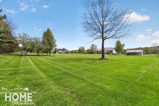 9351 Michelle Drive, Durand, MI 48429