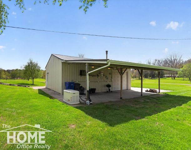 9351 Michelle Drive, Durand, MI 48429