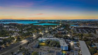 9950 47TH AVENUE N 104, St Petersburg, FL 33708