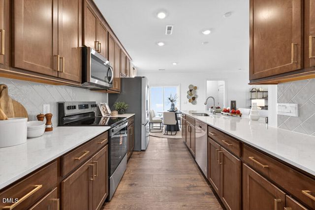 509 Dorset Stream Drive, Fuquay Varina, NC 27526