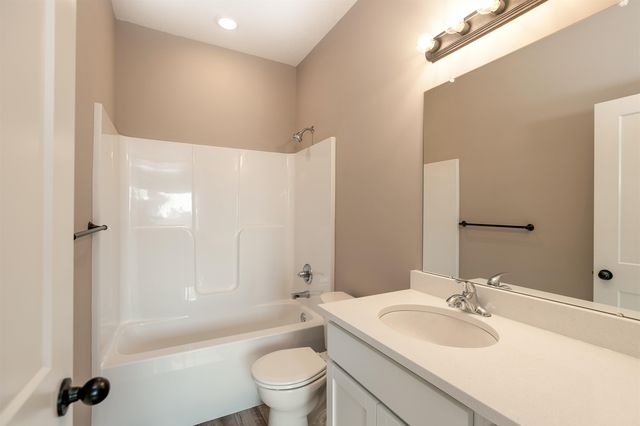 4307-4309 N Sandplum St, Wichita, KS 67205