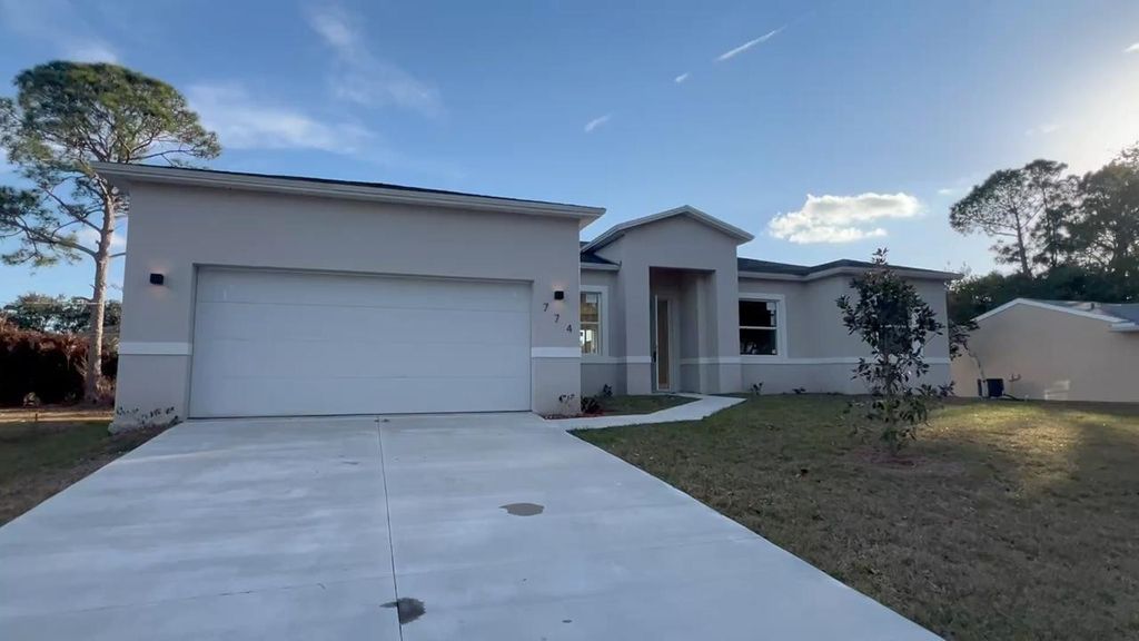 774 Cleaves Street, Palm Bay, FL 32909