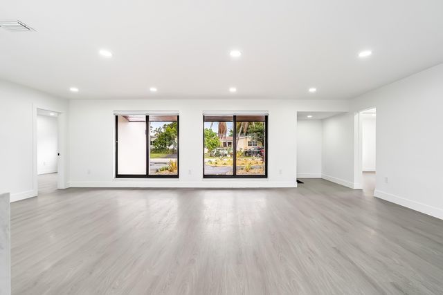 7550 Grandview Boulevard, Miramar, FL 33023