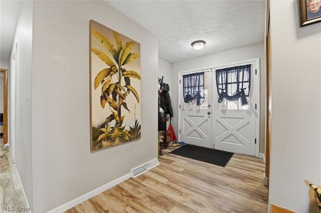 6424 Walrath Circle, Ashtabula, OH 44004