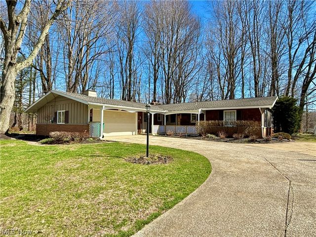 6424 Walrath Circle, Ashtabula, OH 44004