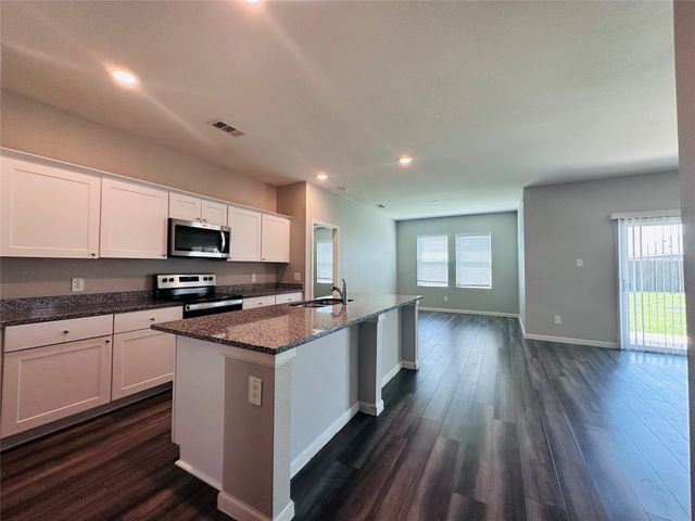 13341 Pine Dunes Drive, Fort Worth, TX 76052