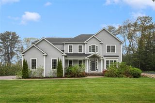 397 Sylvan Court, North Kingstown, RI 02874