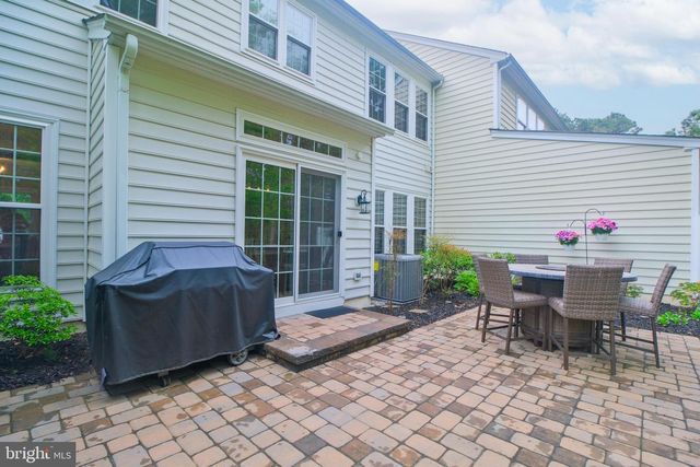 7 WESTFORD DR, Medford, NJ 08055