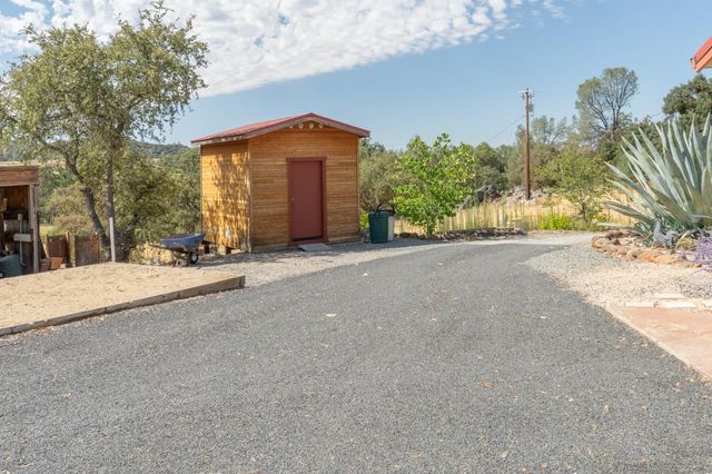 1026 Coyote Creek Rd, Murphys, CA 95247