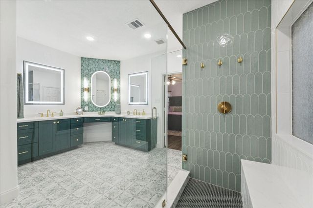 205 Willow Pointe Drive, League City, TX 77573