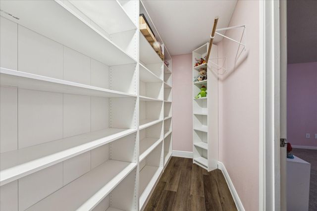 205 Willow Pointe Drive, League City, TX 77573