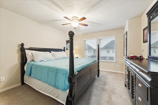 205 Willow Pointe Drive, League City, TX 77573