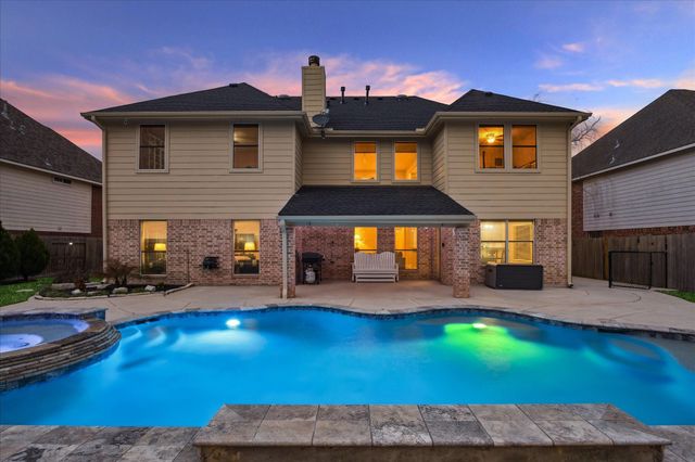 205 Willow Pointe Drive, League City, TX 77573