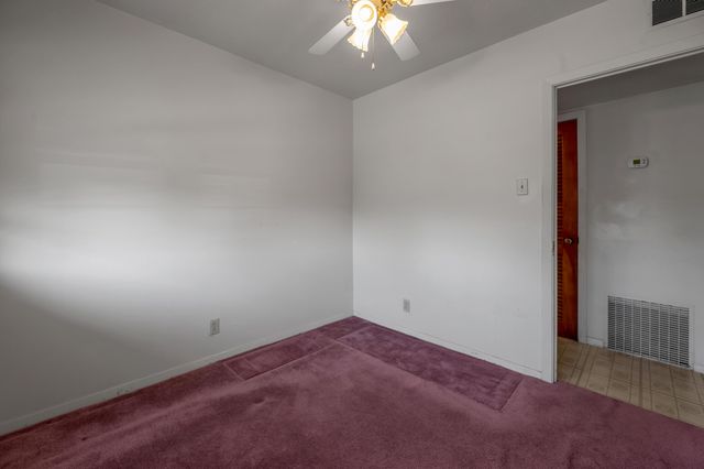 442 Gano Street, Paris, KY 40361