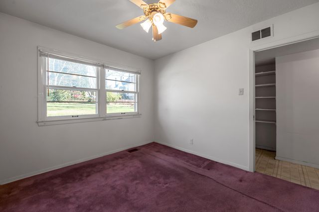 442 Gano Street, Paris, KY 40361