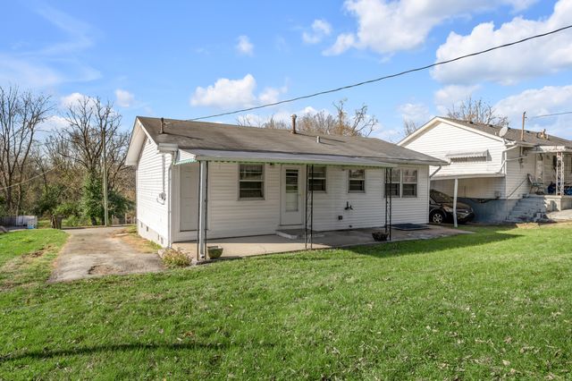 442 Gano Street, Paris, KY 40361