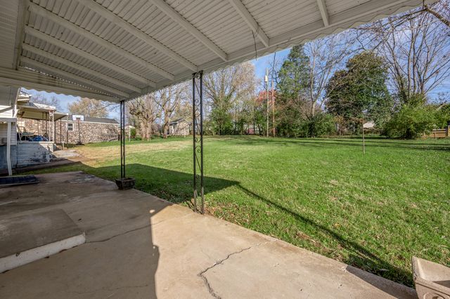 442 Gano Street, Paris, KY 40361