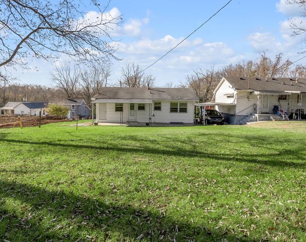 442 Gano Street, Paris, KY 40361