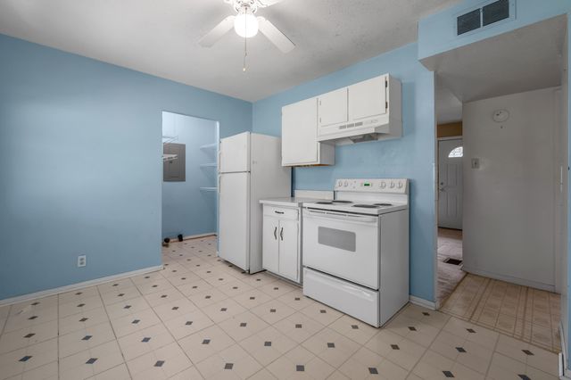 442 Gano Street, Paris, KY 40361