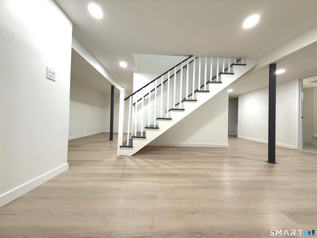 275 Dayton Road, Trumbull, CT 06611