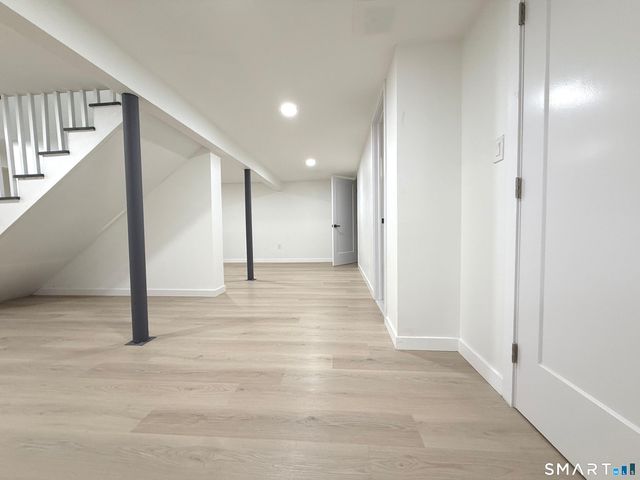 275 Dayton Road, Trumbull, CT 06611