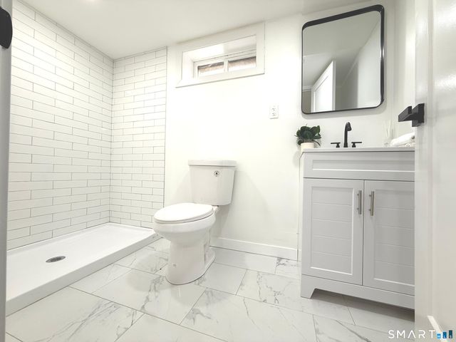 275 Dayton Road, Trumbull, CT 06611