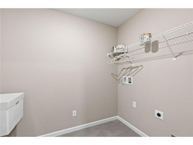 904 Pine Vale Avenue, Somerset, WI 54025