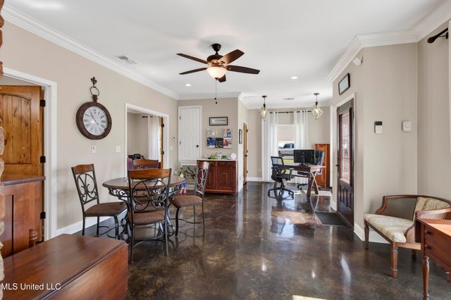 8938 Hanalei Circle, Diamondhead, MS 39525