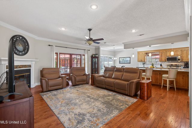 8938 Hanalei Circle, Diamondhead, MS 39525